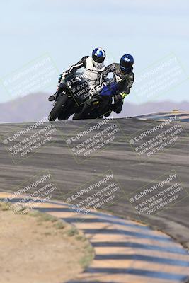 media/Nov-16-2025-Race Pace (Sun) [[8c5fa54630]]/Verified Riders/1-Turns 9 and 10 (925am)/